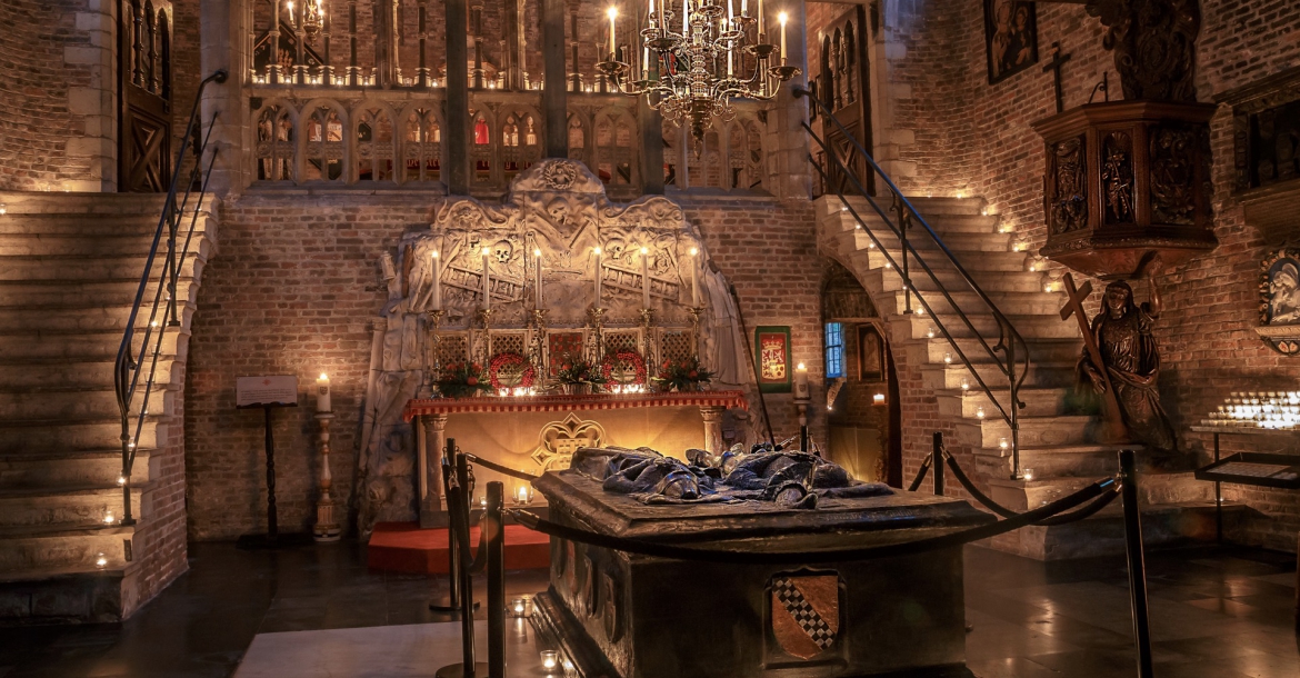 ADORNES LOVES VALENTINE’S DAY !