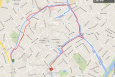 The inner canals walk 2,8 km (1,7 miles) 